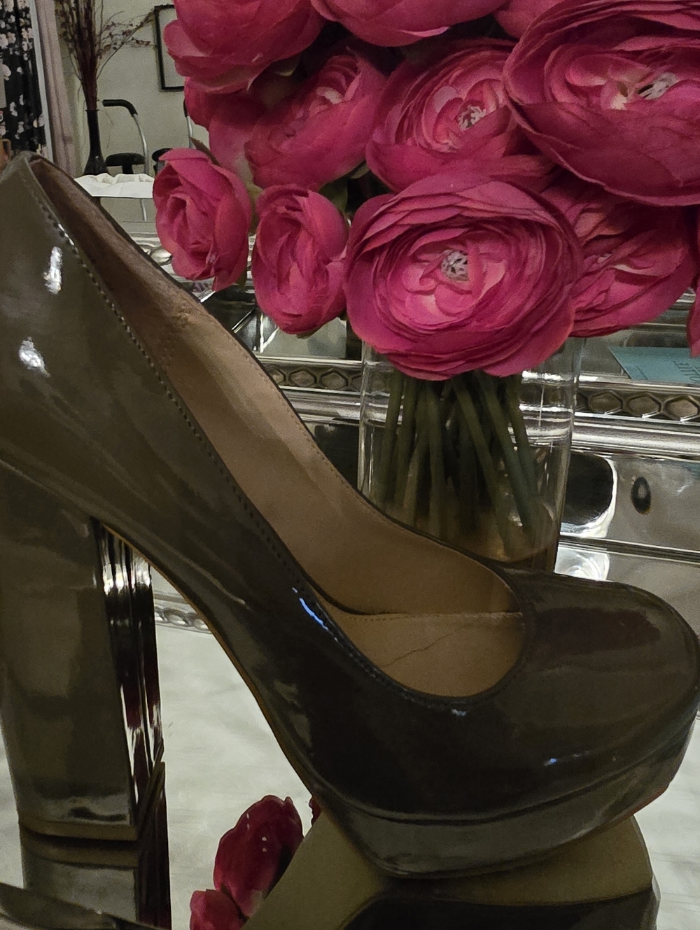 Women's High Heel Platform Pump in Olive Patent